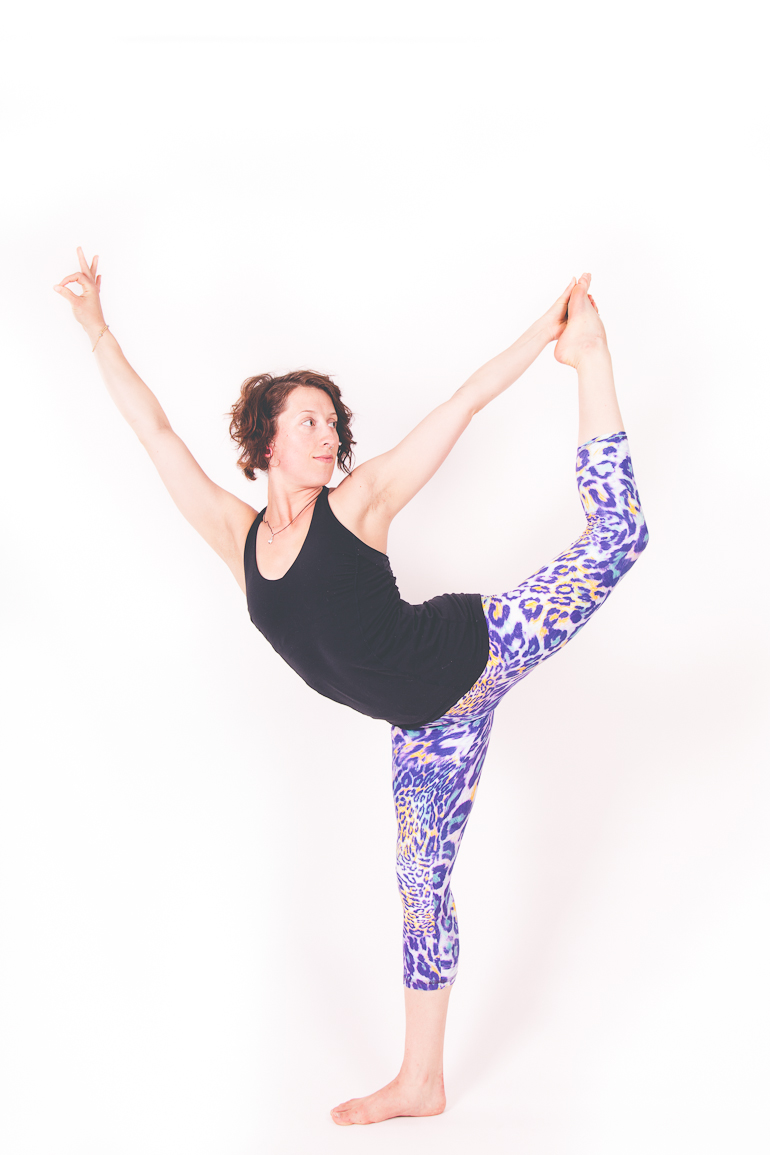 Ottawa.Yoga.Teacher.Jessica.pose.demos-100