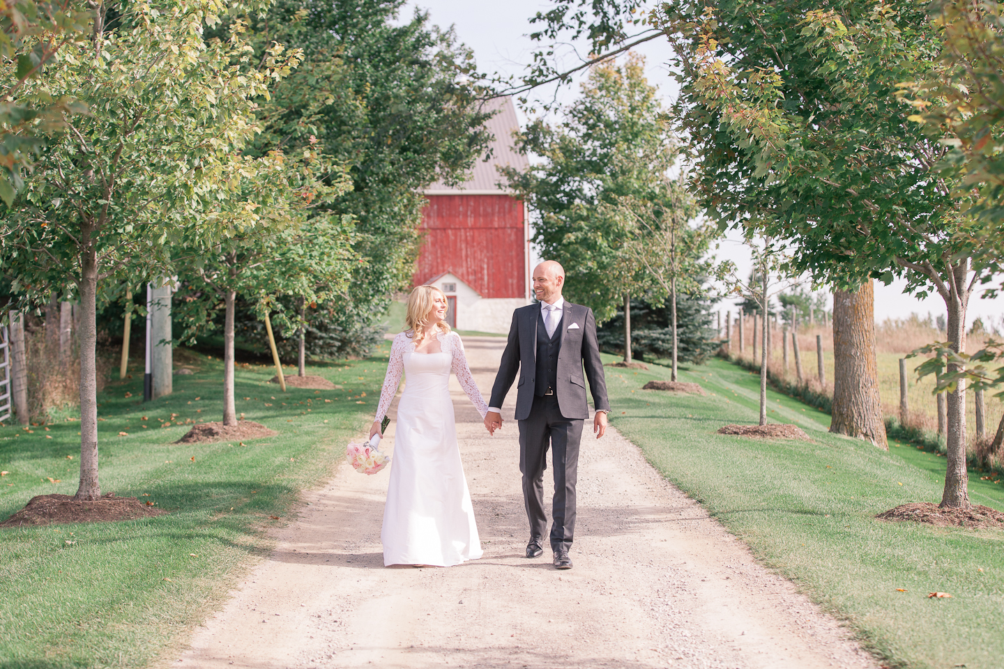 Cambium.Farms.Rustic.Barn.Wedding.Toronto-26